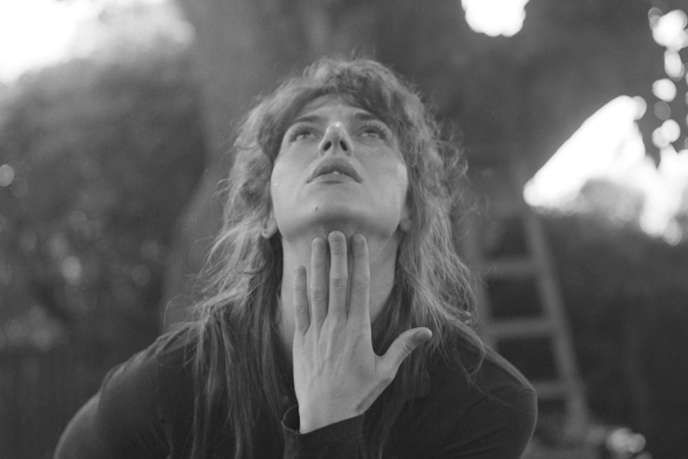 ALDOUS HARDING ANNOUNCES NEW ZEALAND SHOWS