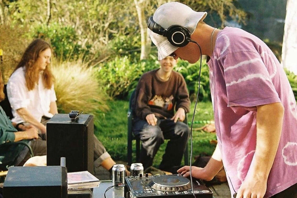 UNLEASHING MUSICAL FREEDOM: HOW MOUTHFULL RADIO REVIVES INDEPENDENT MUSIC AND COMMUNITY SPIRIT
