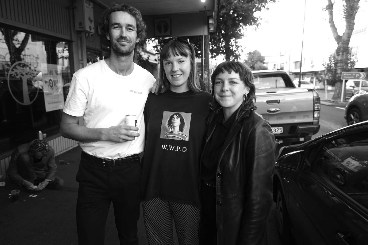 WHAT WAS THAT THING? MYSTERY WAITRESS INTERVIEW & NEW LIVE VIDEO