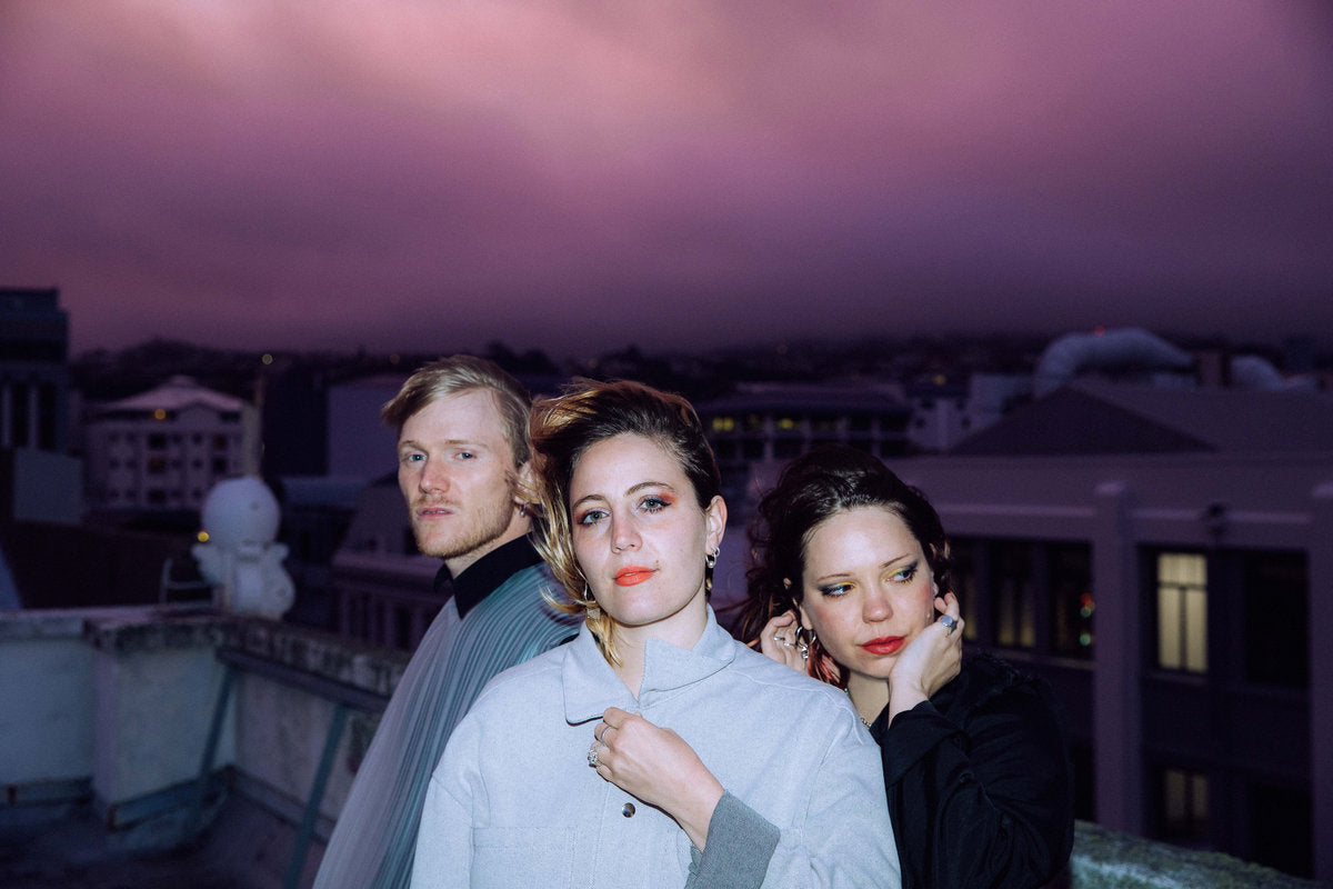 WOMB ANNOUNCE ‘HOLDING A FLAME’ EP  OUT VIA FLYING NUN RECORDS