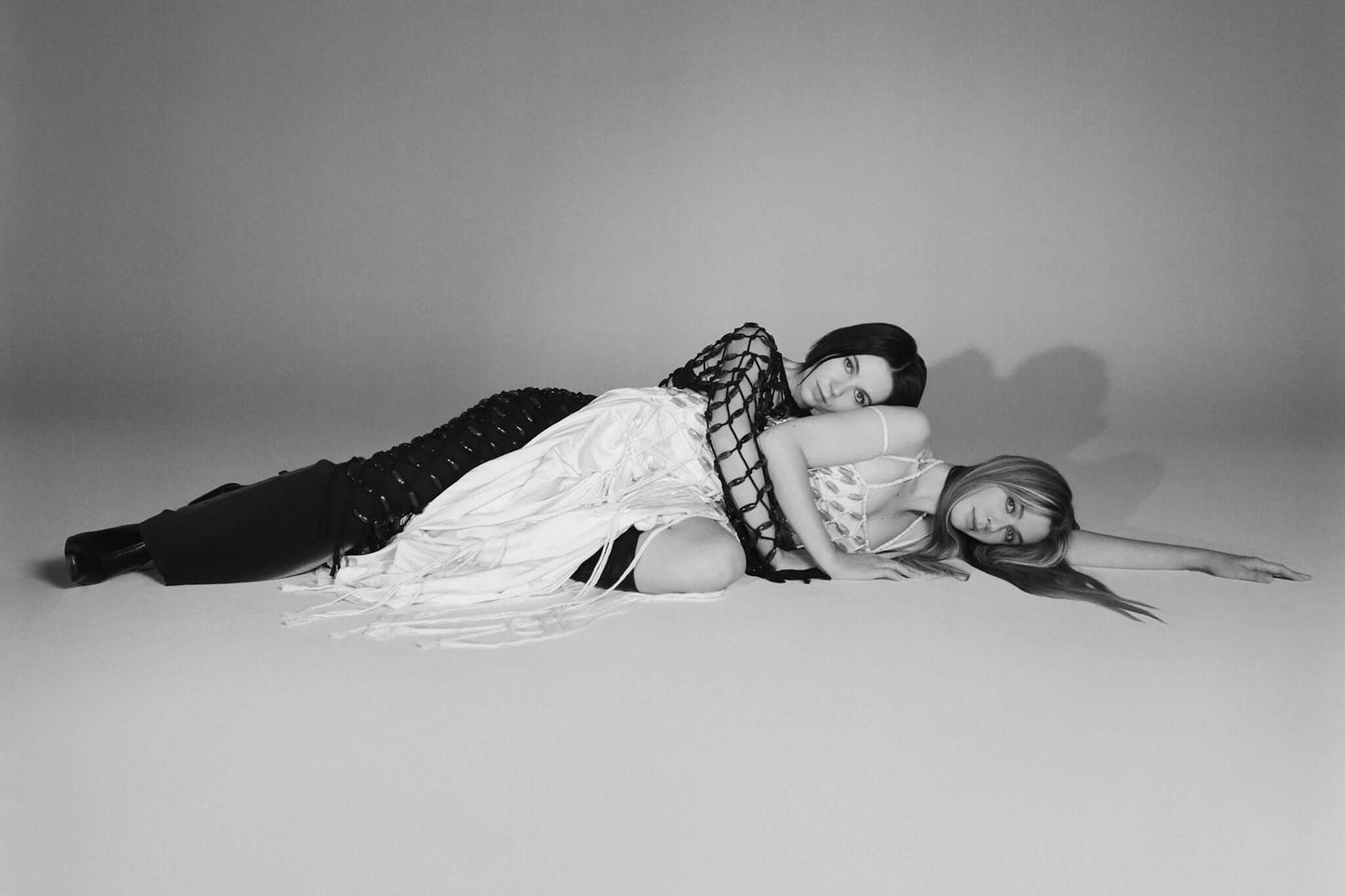CLEMENTINE VALENTINE RELEASE NEW SINGLE + VIDEO 'THE ROPE'