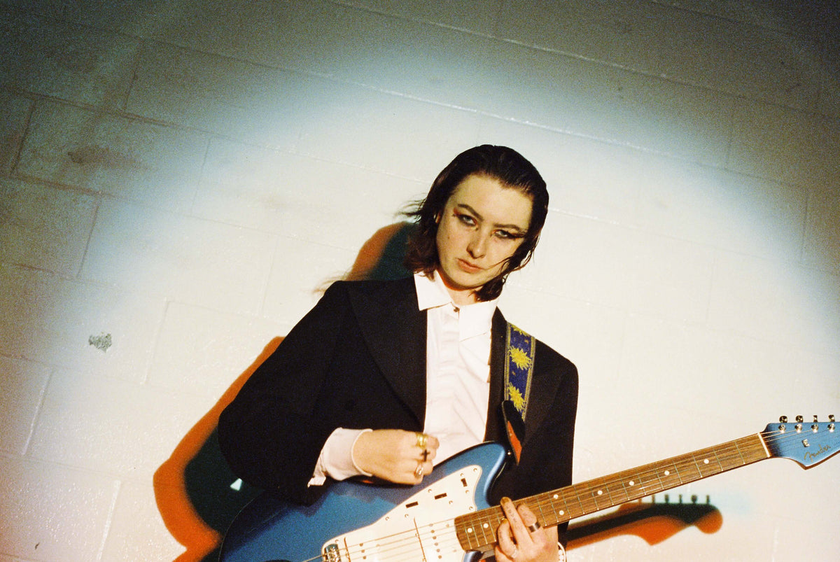 VERA ELLEN SHARES BRAND NEW SINGLE + VIDEO 'HOMEWRECKER' 