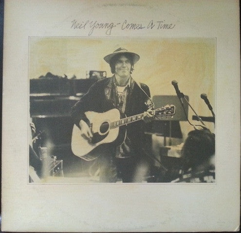 Neil Young - Comes A Time (SECONDHAND)