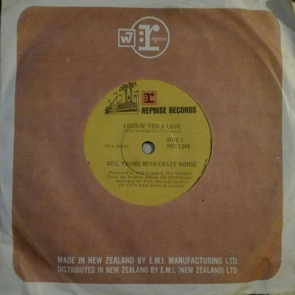 Neil Young With Crazy Horse – Lookin' For A Love (7" SECONDHAND)
